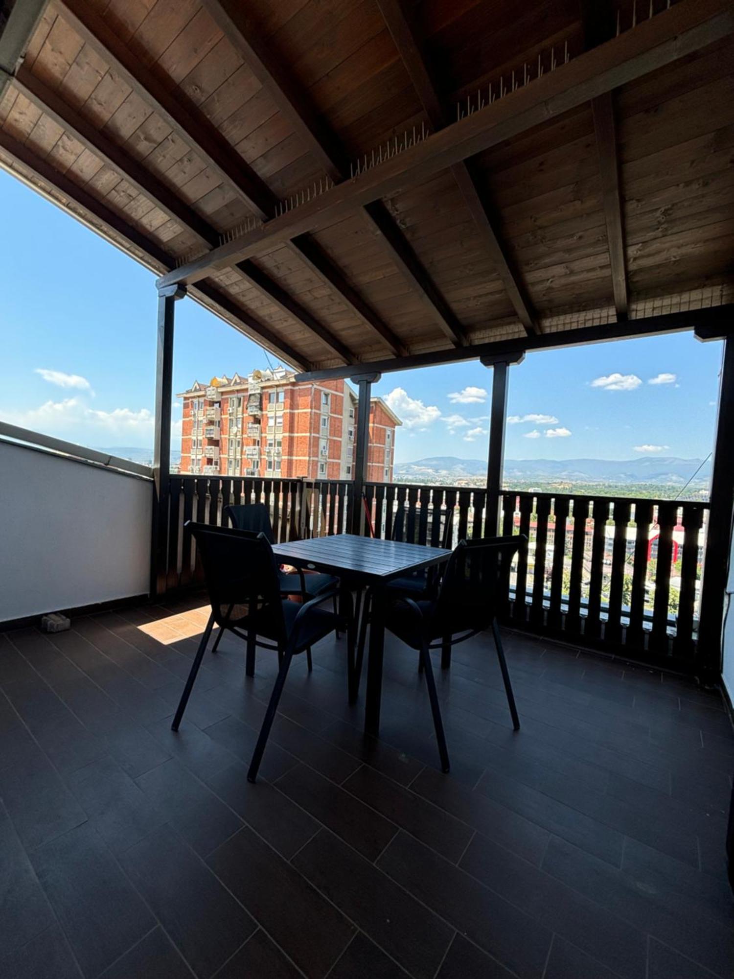 Urban Loft Lägenhet Skopje Exteriör bild