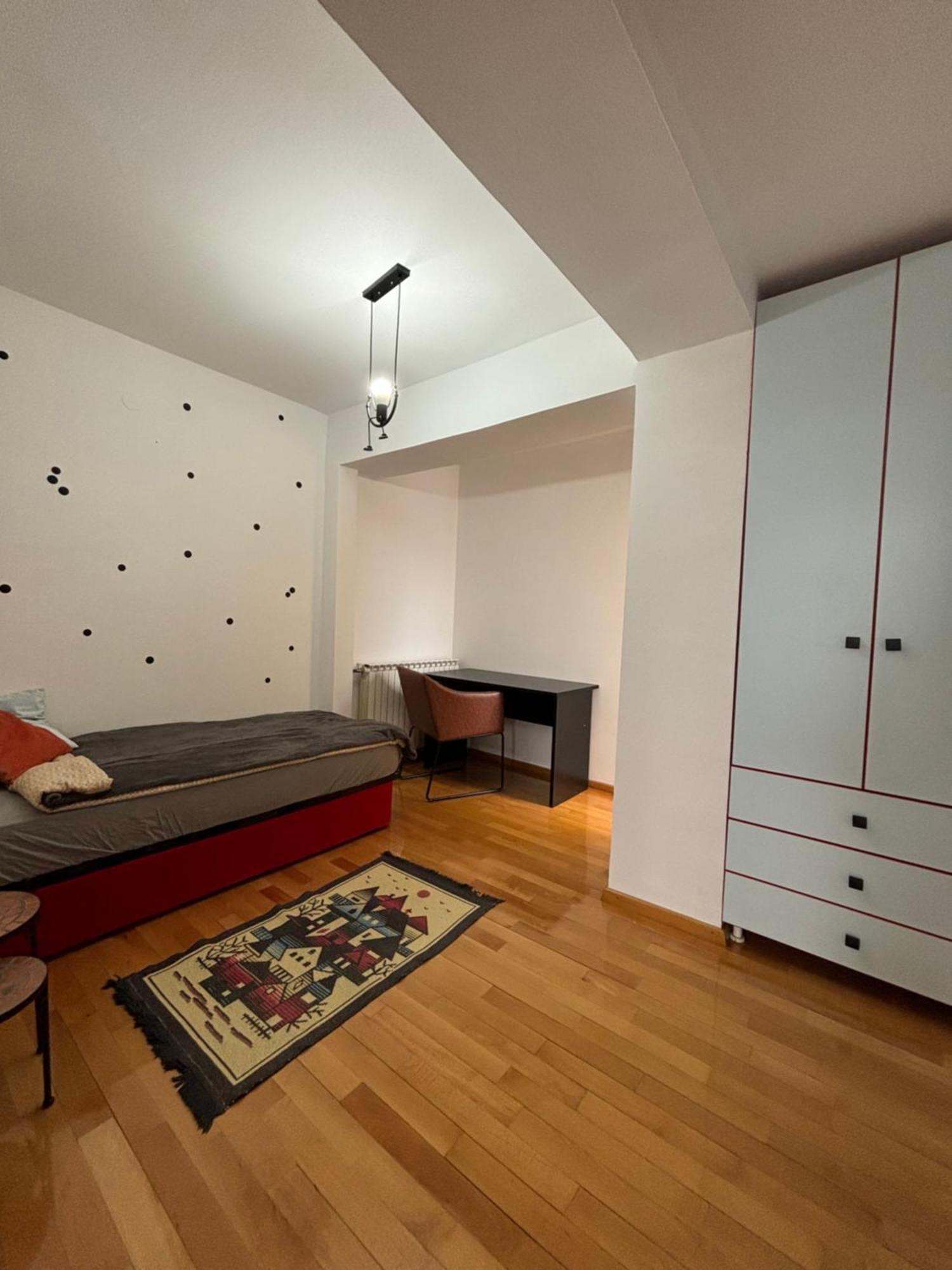 Urban Loft Lägenhet Skopje Exteriör bild